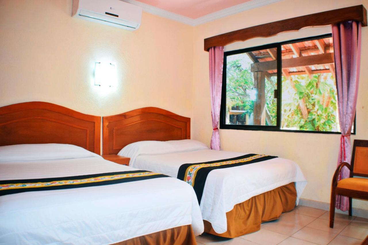 Hotel Hacienda Sanchez فالادوليد المظهر الخارجي الصورة
