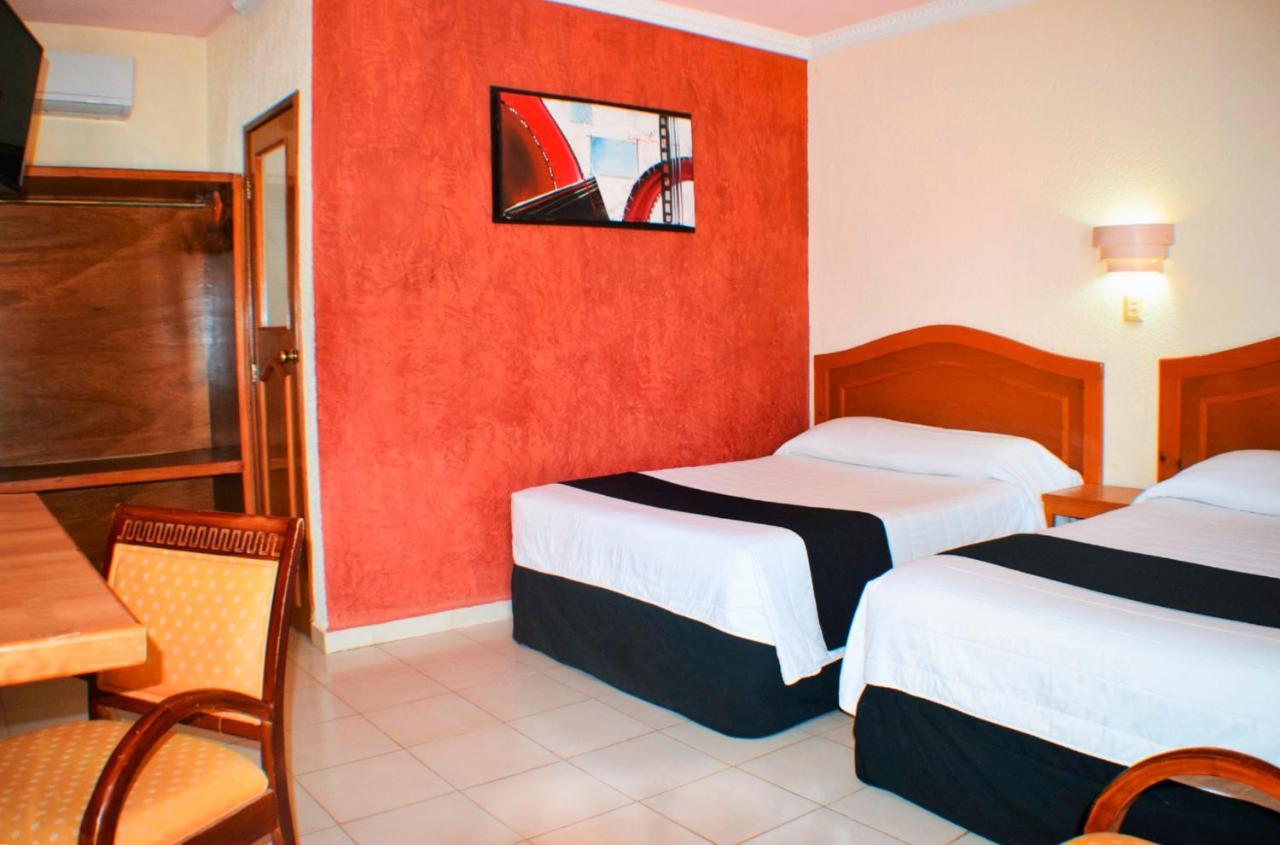 Hotel Hacienda Sanchez فالادوليد المظهر الخارجي الصورة