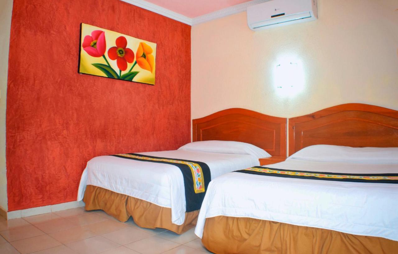 Hotel Hacienda Sanchez فالادوليد المظهر الخارجي الصورة