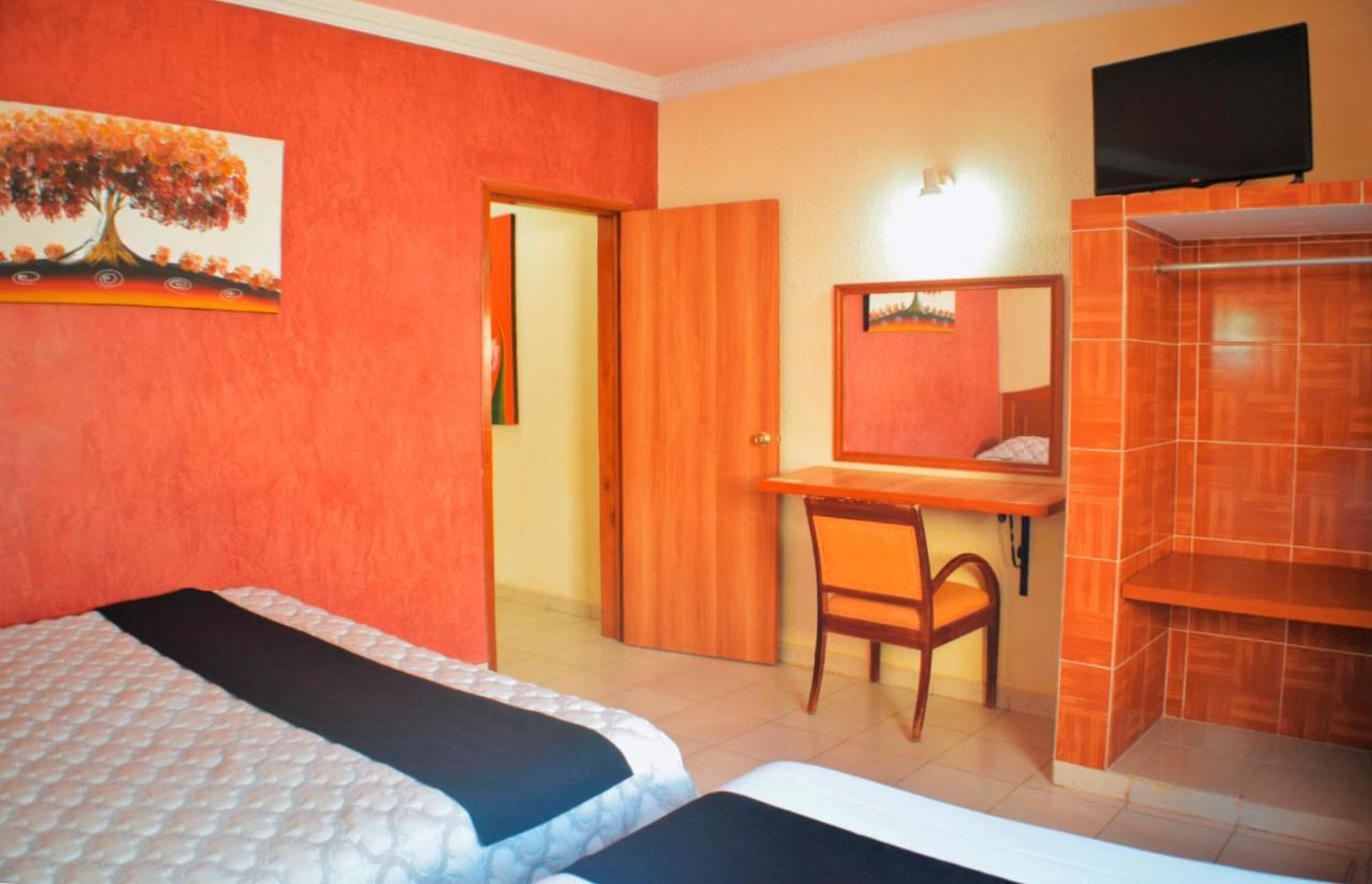 Hotel Hacienda Sanchez فالادوليد المظهر الخارجي الصورة