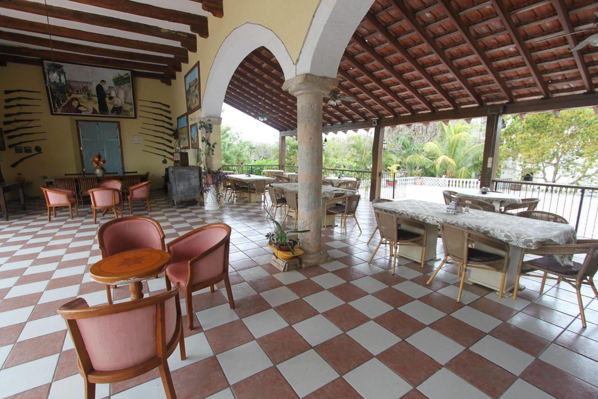 Hotel Hacienda Sanchez فالادوليد المظهر الخارجي الصورة