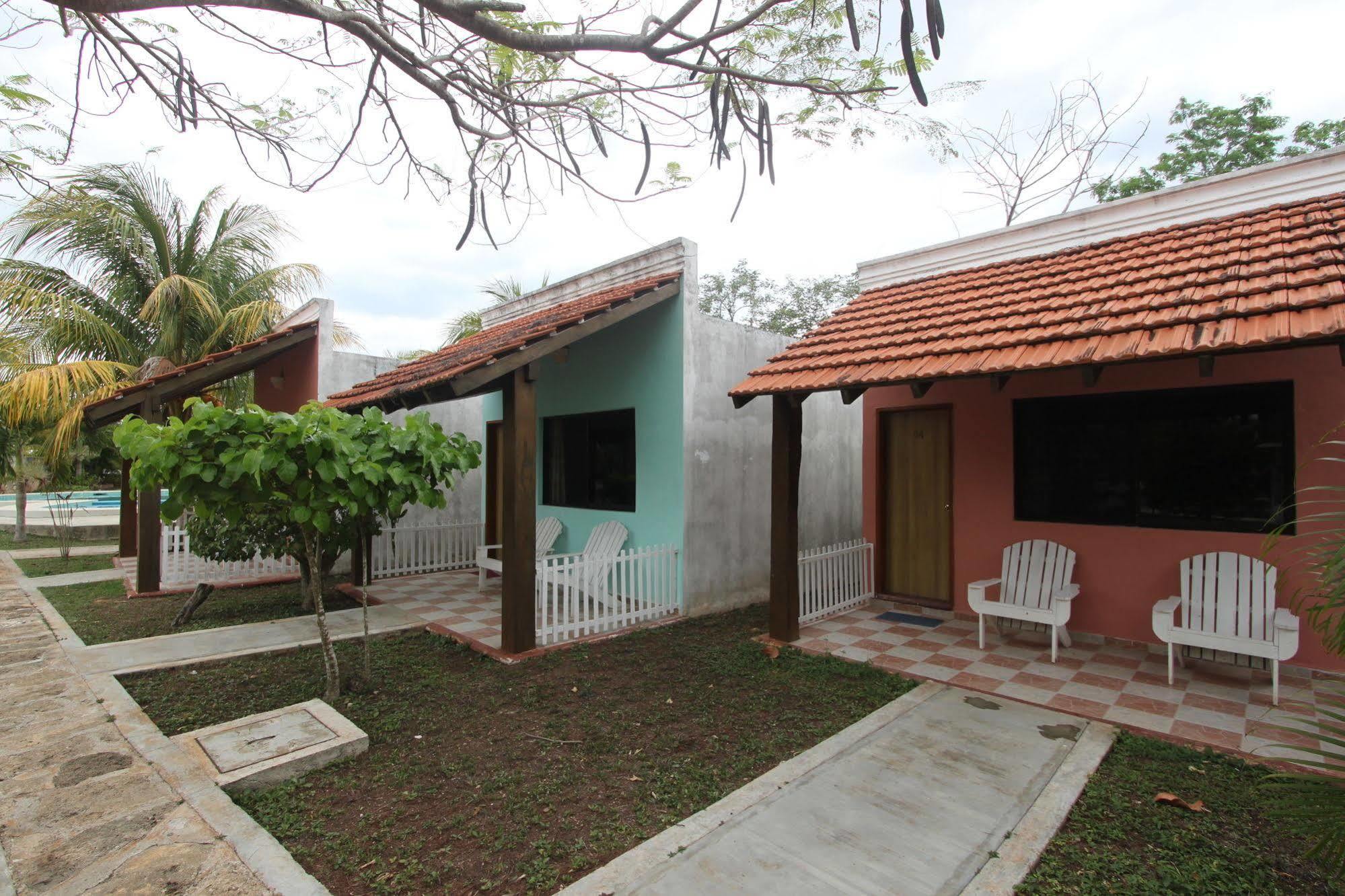 Hotel Hacienda Sanchez فالادوليد المظهر الخارجي الصورة