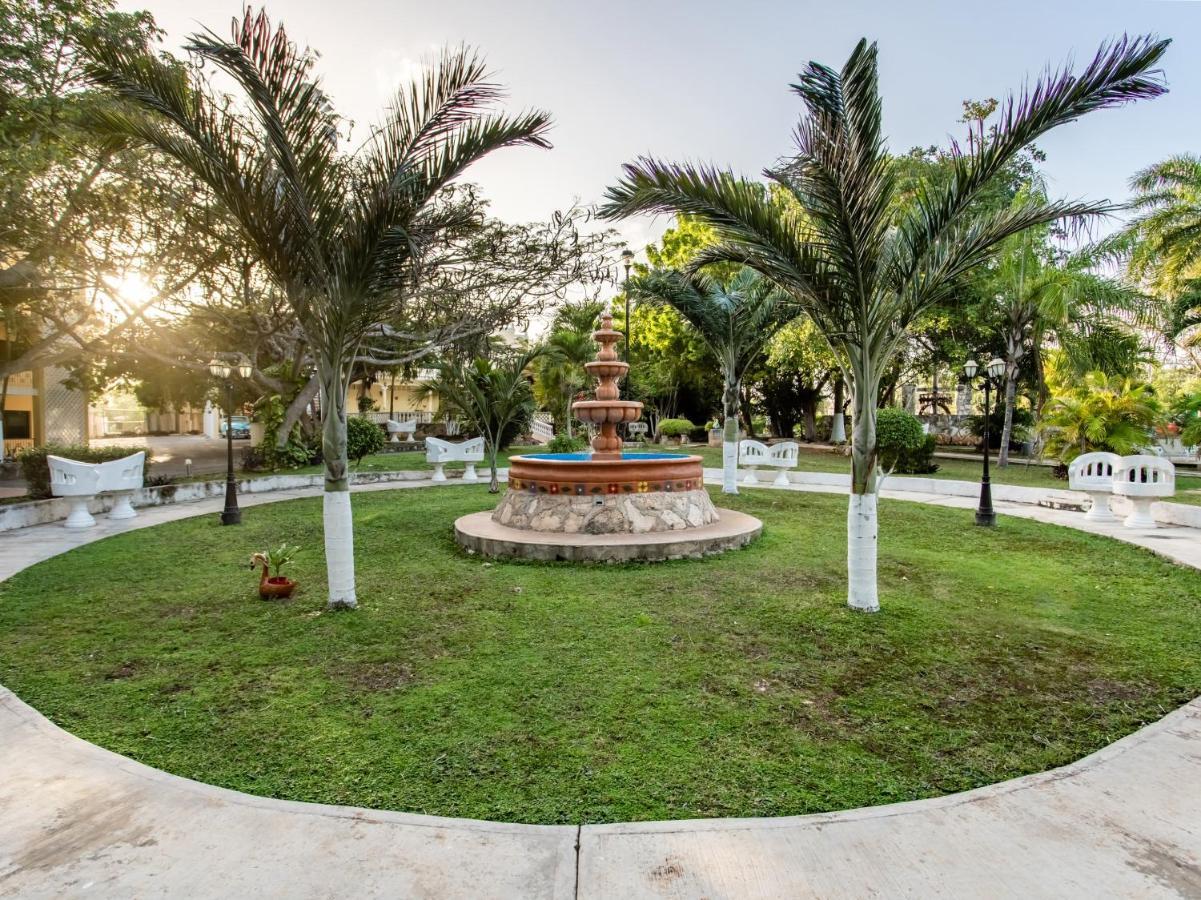 Hotel Hacienda Sanchez فالادوليد المظهر الخارجي الصورة